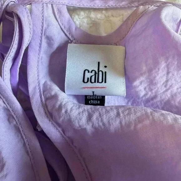 Lavender Cabi sleeveless blouse.   Never worn.   Smoke free home. - Picture 3 of 4